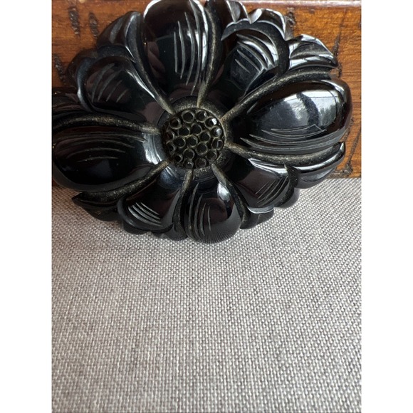 Bakelite Large Black Brooch Floral Carved Detailed Pierced Pin - Picture 6 of 13